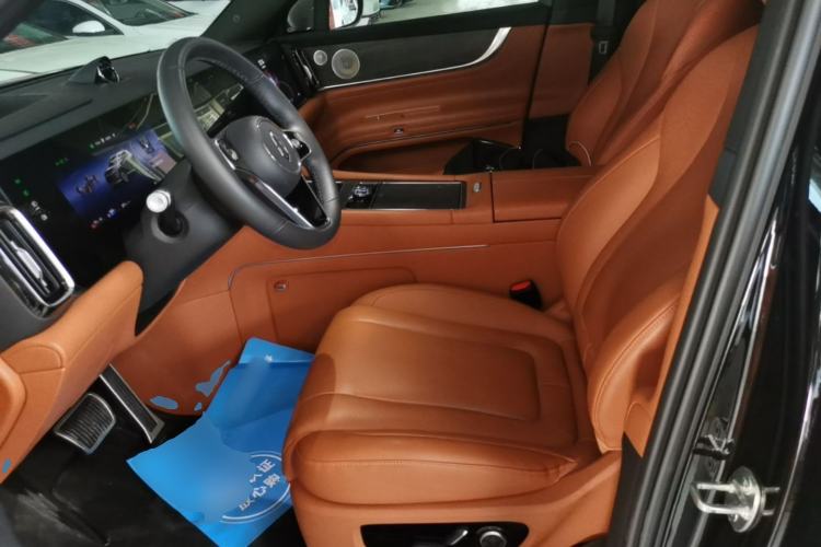 Used Hima AITO M9 2024 Range-Extended Ultra Version 42 kWh 6-Seater Model Left Front Seat
