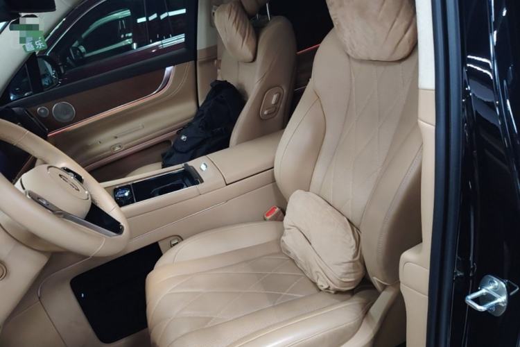 Used Hima AITO M9 2024 Range-Extended Max Edition 42 kWh 6-Seater Version Left Front Seat