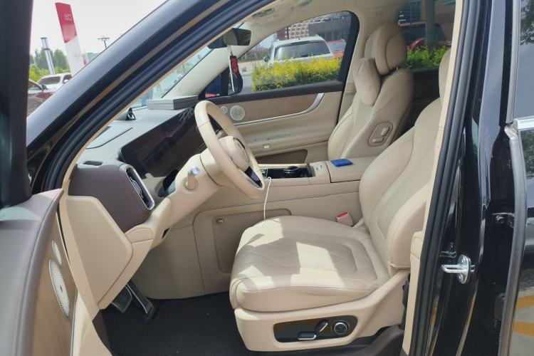 Used Hima AITO M9 2024 Range-Extended Max Edition 52 kWh 5-Seater Version Left Front Seat