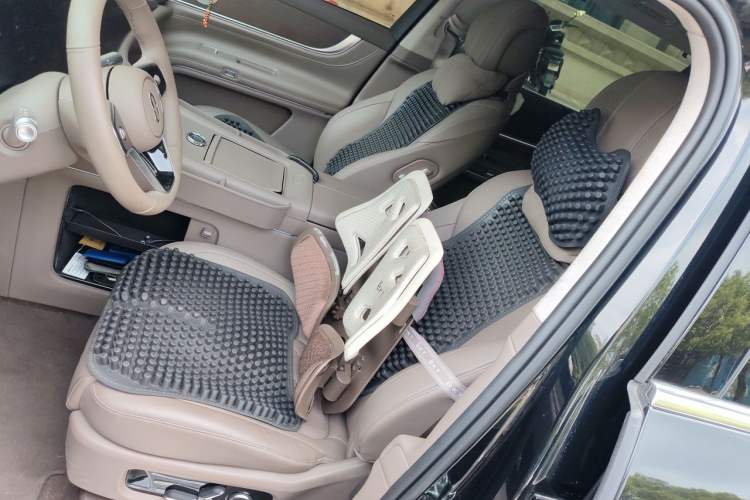 Used Hima AITO M9 2024 All-Electric Ultra Version 100 kWh 6-Seater Model Left Front Seat