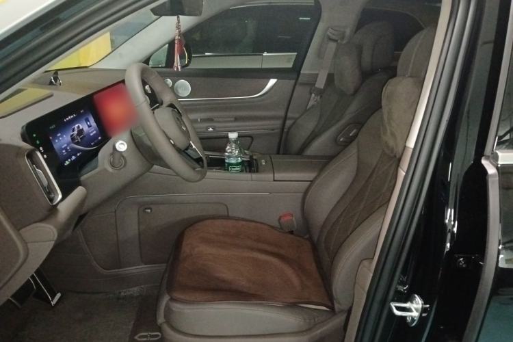 Used Hima AITO M9 2024 Range-Extended Max Edition 52 kWh 6-Seater Version Left Front Seat