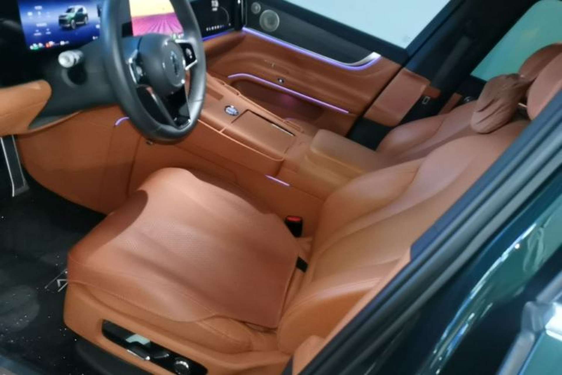Used Hima AITO M9 2024 Range-Extended Max Edition 42 kWh 6-Seater Version Left Front Seat