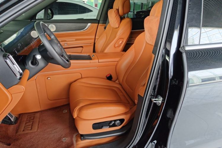 Used Hima AITO M9 2024 Range-Extended Ultra Version 42 kWh 6-Seater Model Left Front Seat