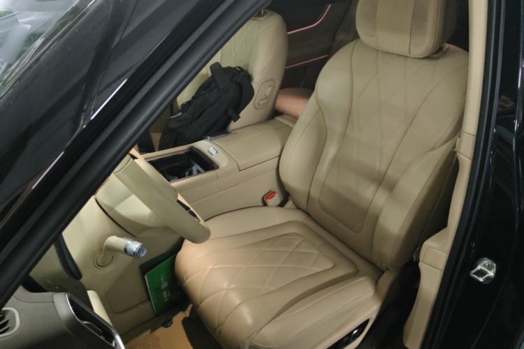 Used Hima AITO M9 2024 Range-Extended Ultra Version 42 kWh 6-Seater Model Left Front Seat