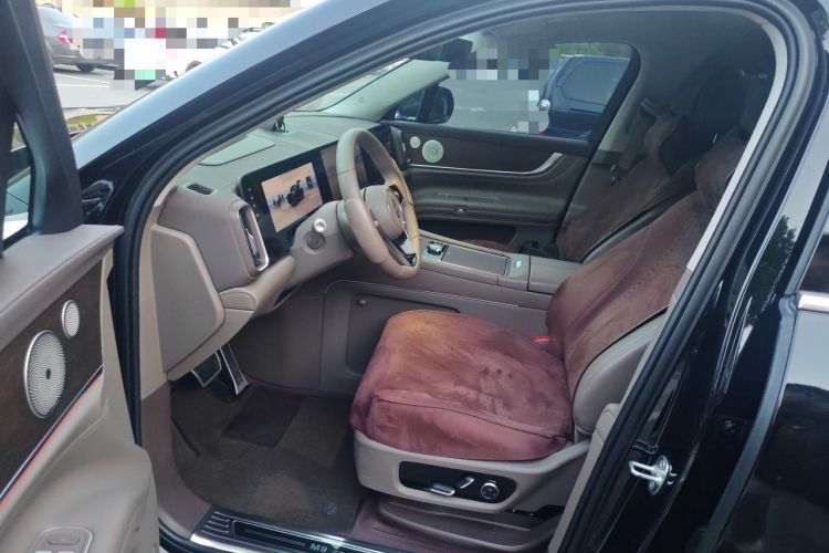Used Hima AITO M9 2024 Range-Extended Max Edition 52 kWh 6-Seater Version Left Front Seat