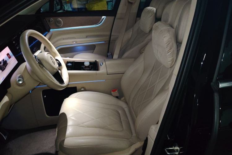 Used Hima AITO M9 2024 Range-Extended Ultra Version 52 kWh 5-Seater Model Left Front Seat