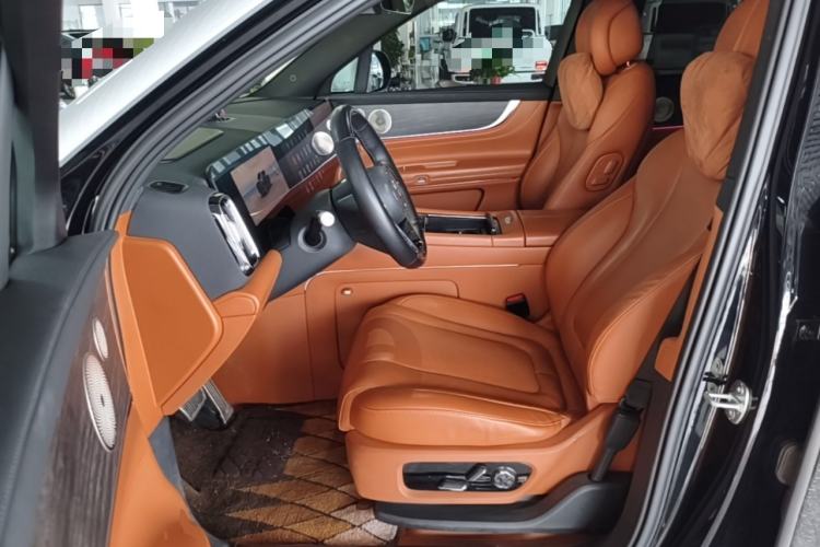 Used Hima AITO M9 2024 Range-Extended Ultra Version 42 kWh 6-Seater Model Left Front Seat