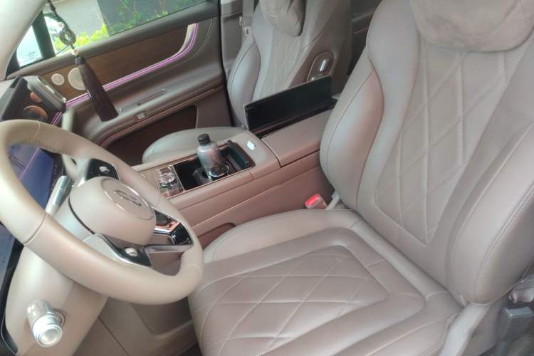 Used Hima AITO M9 2024 Range-Extended Ultra Version 52 kWh 5-Seater Model Left Front Seat