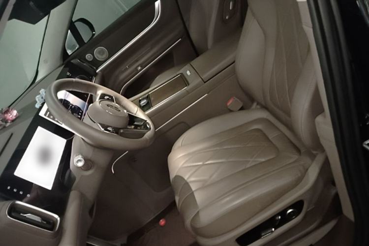 Used Hima AITO M9 2024 Range-Extended Ultra Version 52 kWh 5-Seater Model Left Front Seat