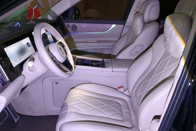 Used Hima AITO M9 2024 Range-Extended Ultra Version 42 kWh 6-Seater Model Left Front Seat