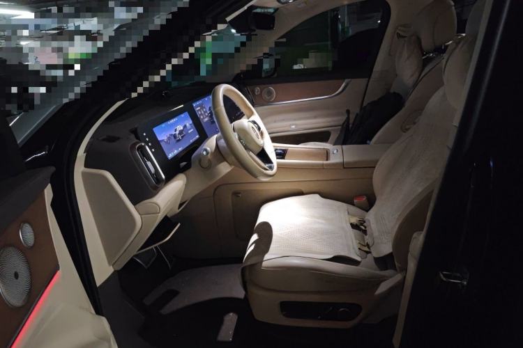 Used Hima AITO M9 2024 Range-Extended Ultra Version 42 kWh 6-Seater Model Left Front Seat