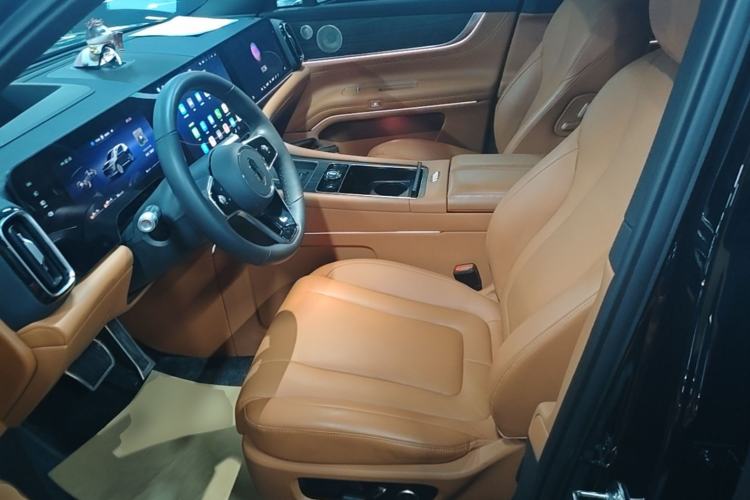 Used Hima AITO M9 2024 Range-Extended Max Edition 42 kWh 6-Seater Version Left Front Seat