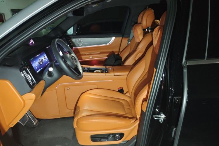 Used Hima AITO M9 2024 Range-Extended Ultra Version 52 kWh 5-Seater Model Left Front Seat