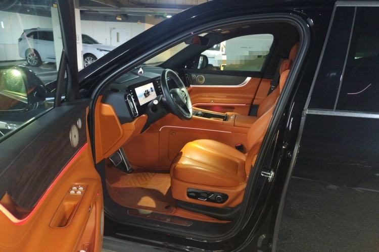 Used Hima AITO M9 2024 Range-Extended Max Edition 42 kWh 6-Seater Version Left Front Seat