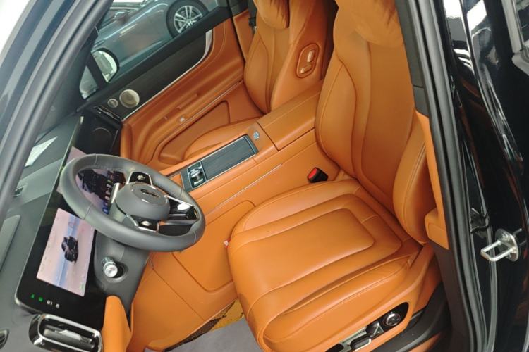 Used Hima AITO M9 2024 Range-Extended Max Edition 42 kWh 6-Seater Version Left Front Seat