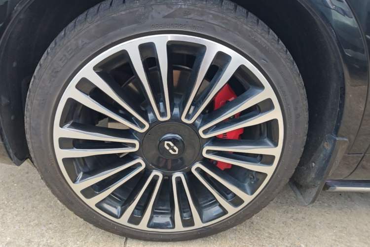 Used Hima AITO M9 2024 Range-Extended Ultra Version 42 kWh 6-Seater Model Left Front Wheel Hub