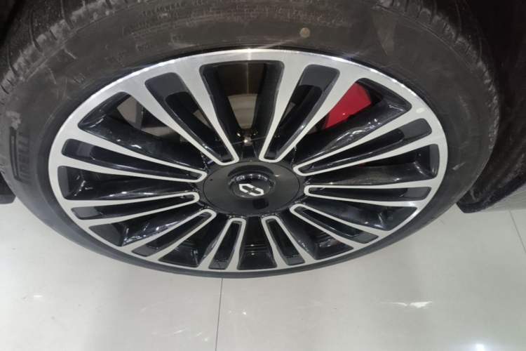 Used Hima AITO M9 2024 Range-Extended Ultra Version 52 kWh 6-Seater Model Left Front Wheel Hub