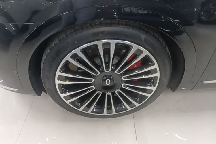 Used Hima AITO M9 2024 Range-Extended Ultra Version 42 kWh 6-Seater Model Left Front Wheel Hub