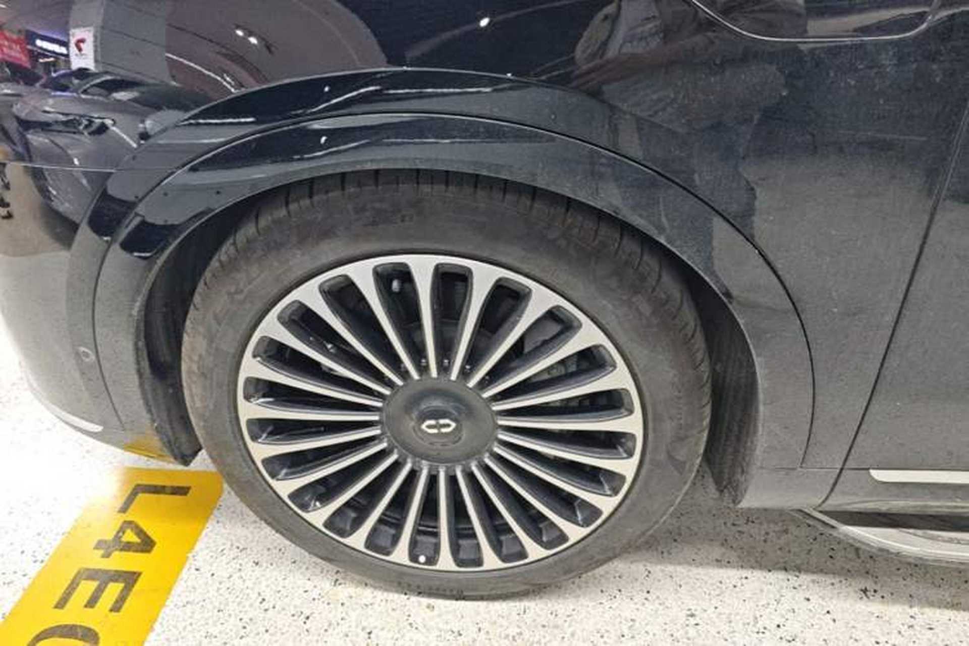 Used Hima AITO M9 2024 Range-Extended Max Edition 42 kWh 6-Seater Version Left Front Wheel Hub