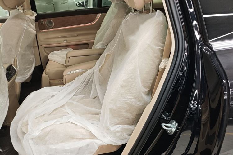 Used Hima AITO M9 2024 Range-Extended Ultra Version 42 kWh 6-Seater Model Left Rear Seat