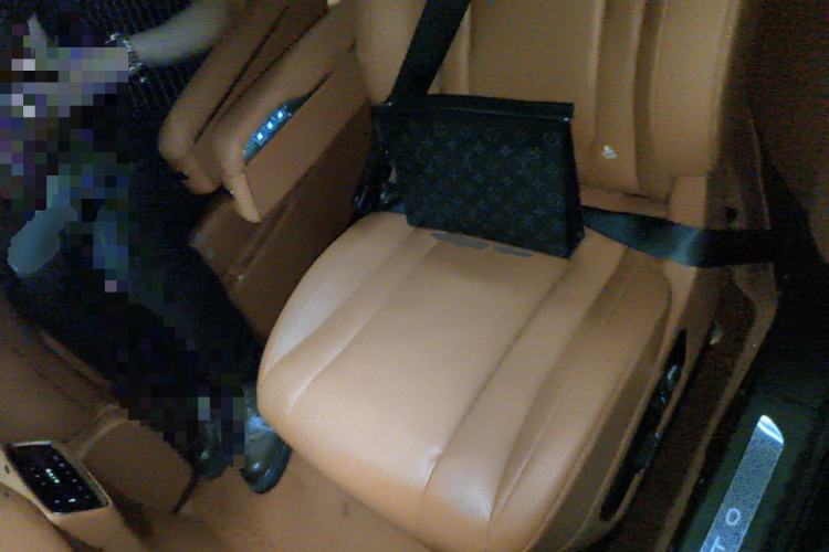 Used Hima AITO M9 2024 Range-Extended Ultra Version 42 kWh 6-Seater Model Left Rear Seat