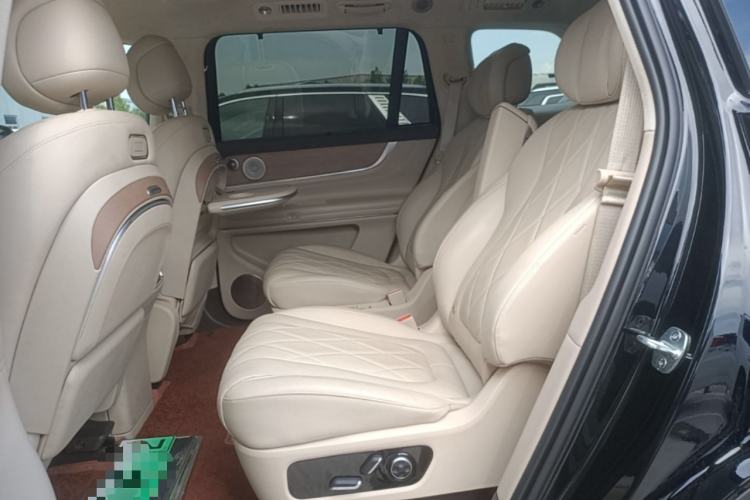 Used Hima AITO M9 2024 Range-Extended Max Edition 42 kWh 6-Seater Version Left Rear Seat