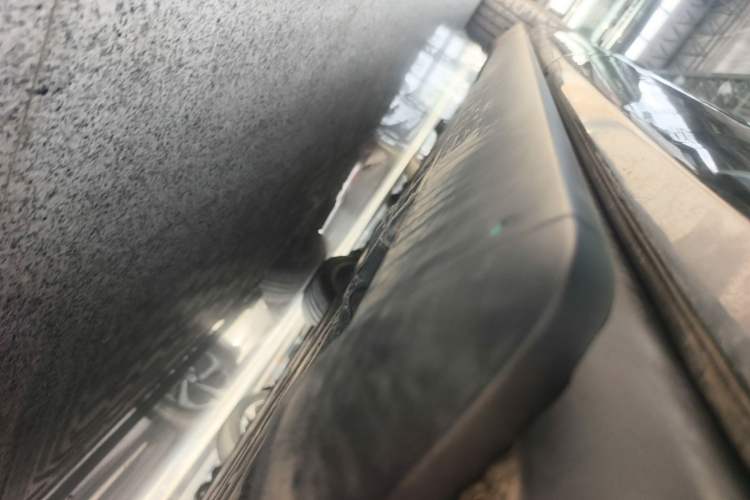 Used Hima AITO M9 2024 Range-Extended Ultra Version 52 kWh 5-Seater Model Left Side Sill