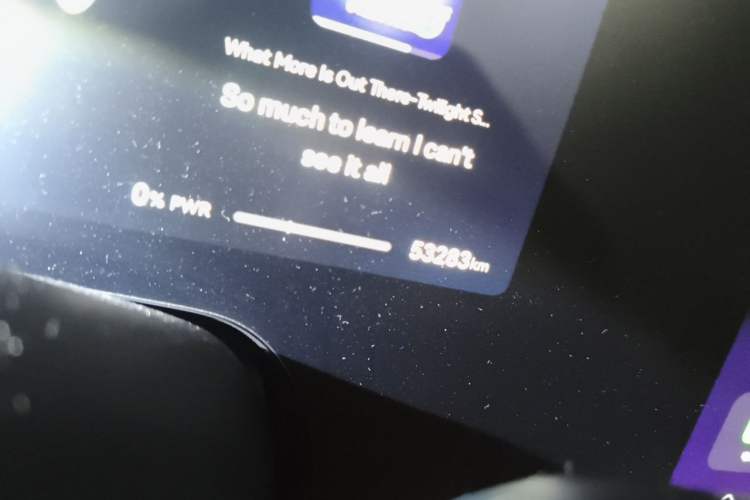 Used Hima AITO M9 2024 Range-Extended Max Edition 42 kWh 6-Seater Version Odometer Close Up