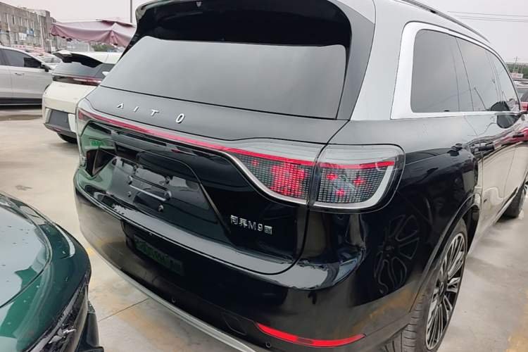 Used Hima AITO M9 2024 All-Electric Ultra Version 100 kWh 6-Seater Model Rear