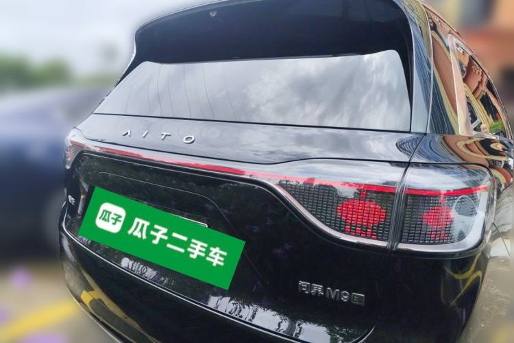 Used Hima AITO M9 2024 All-Electric Ultra Version 100 kWh 6-Seater Model Rear