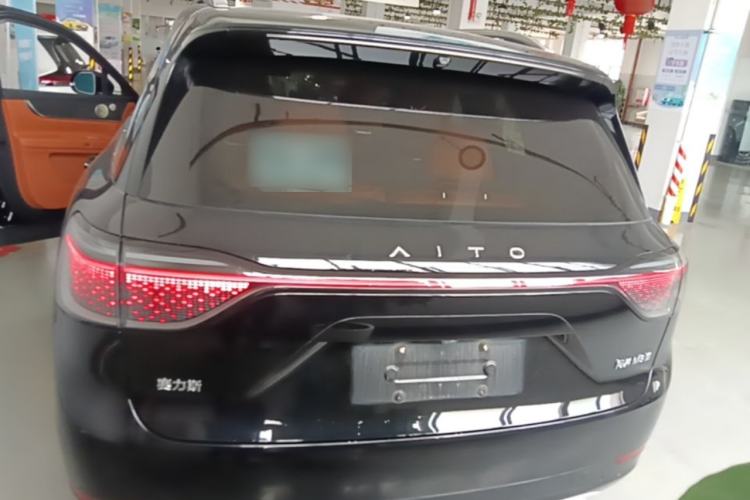 Used Hima AITO M9 2024 All-Electric Max Version 100 kWh 6-Seater Rear