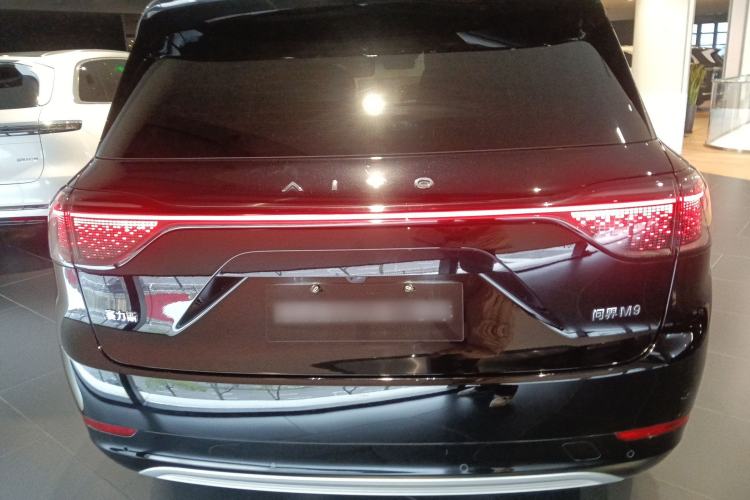 Used Hima AITO M9 2024 Range-Extended Ultra Version 42 kWh 6-Seater Model Rear