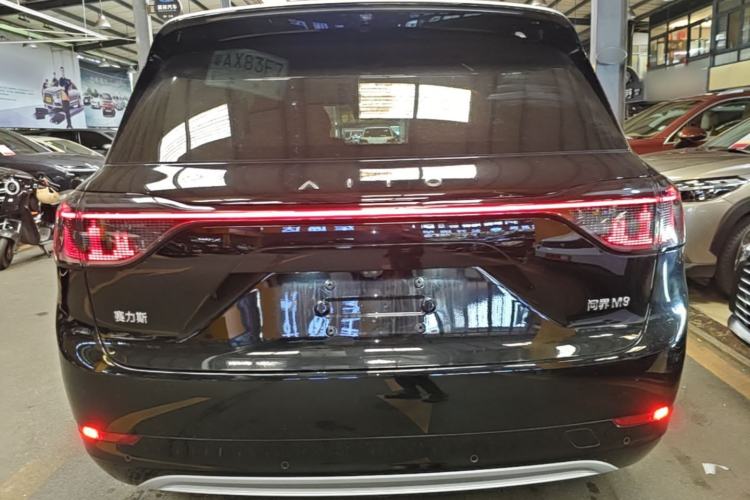 Used Hima AITO M9 2024 Range-Extended Ultra Version 42 kWh 6-Seater Model Rear