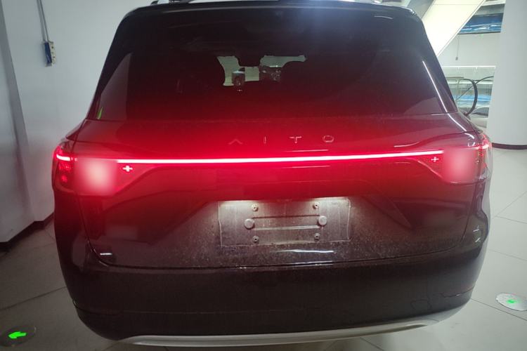 Used Hima AITO M9 2024 Range-Extended Ultra Version 52 kWh 5-Seater Model Rear
