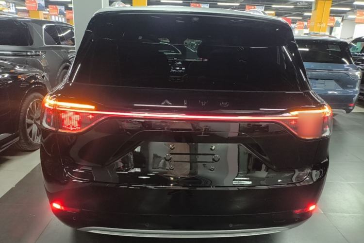 Used Hima AITO M9 2024 Range-Extended Ultra Version 52 kWh 6-Seater Model Rear
