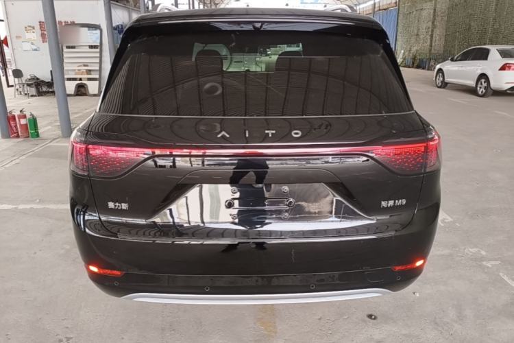 Used Hima AITO M9 2024 Range-Extended Ultra Version 42 kWh 6-Seater Model Rear