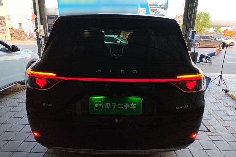Used Hima AITO M9 2024 Range-Extended Ultra Version 52 kWh 6-Seater Model Rear