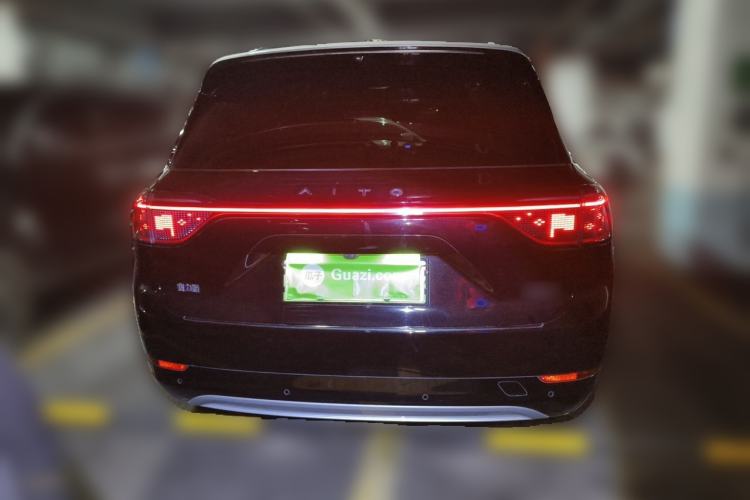 Used Hima AITO M9 2024 Range-Extended Ultra Version 52 kWh 6-Seater Model Rear