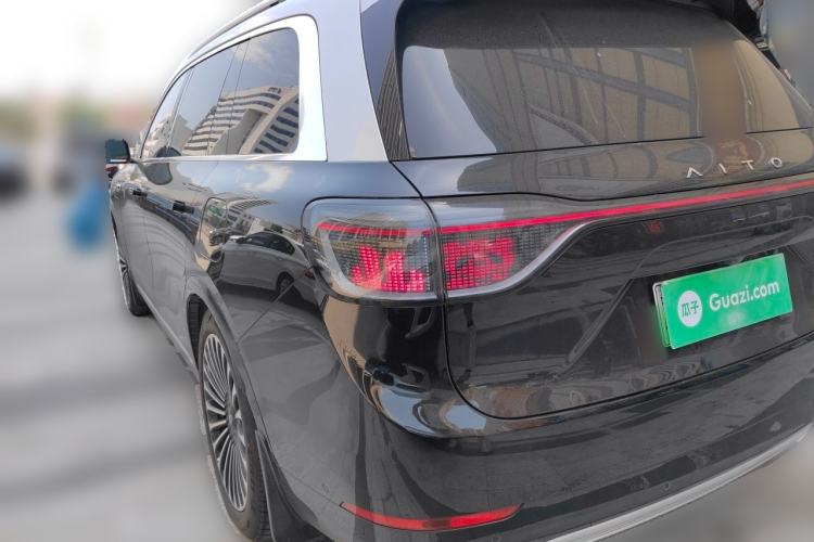 Used Hima AITO M9 2024 Range-Extended Ultra Version 52 kWh 5-Seater Model Rear Left 45 Deg