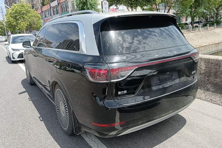 Used Hima AITO M9 2024 Range-Extended Ultra Version 52 kWh 6-Seater Model Rear Left 45 Deg