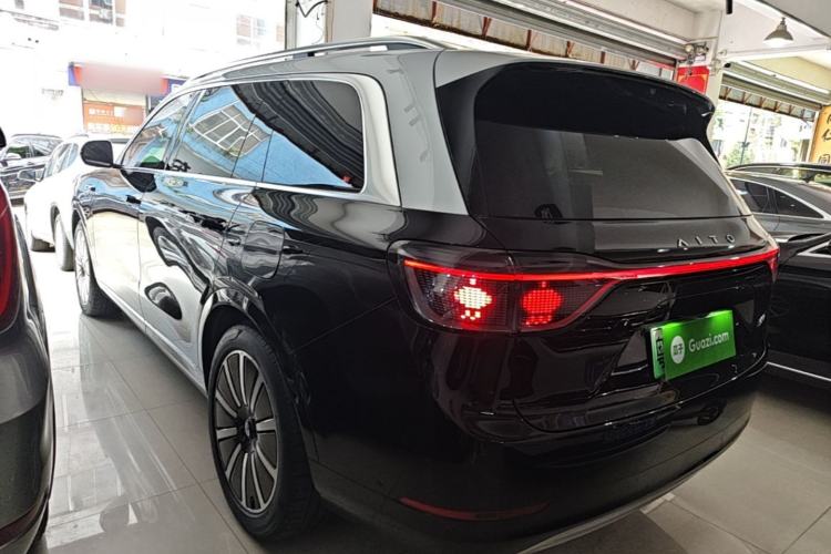 Used Hima AITO M9 2024 Range-Extended Ultra Version 42 kWh 6-Seater Model Rear Left 45 Deg