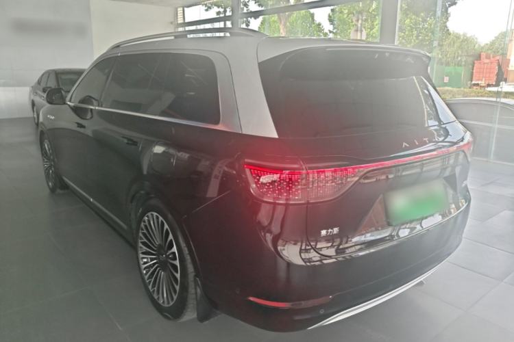 Used Hima AITO M9 2024 Range-Extended Ultra Version 42 kWh 6-Seater Model Rear Left 45 Deg