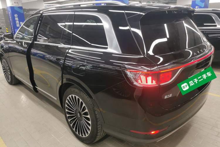 Used Hima AITO M9 2024 Range-Extended Ultra Version 42 kWh 6-Seater Model Rear Left 45 Deg