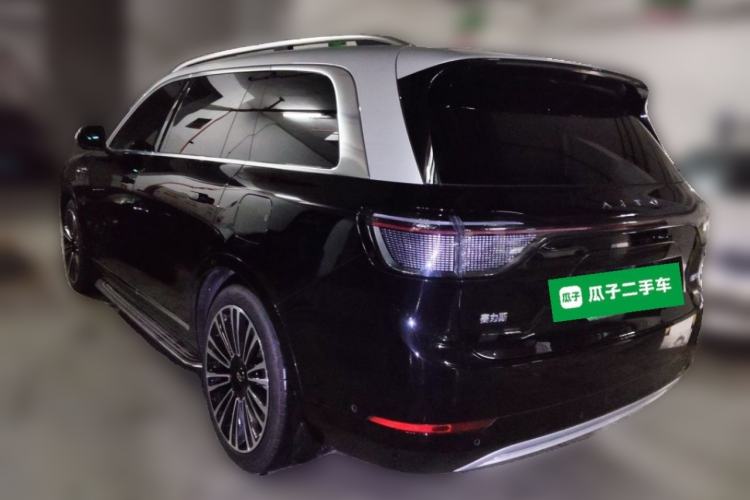 Used Hima AITO M9 2024 Range-Extended Ultra Version 52 kWh 6-Seater Model Rear Left 45 Deg