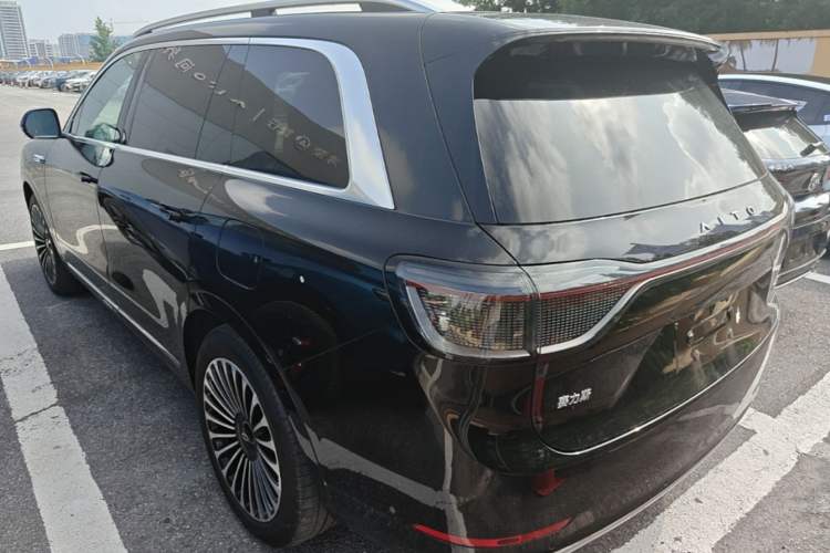 Used Hima AITO M9 2024 Range-Extended Ultra Version 42 kWh 6-Seater Model Rear Left 45 Deg