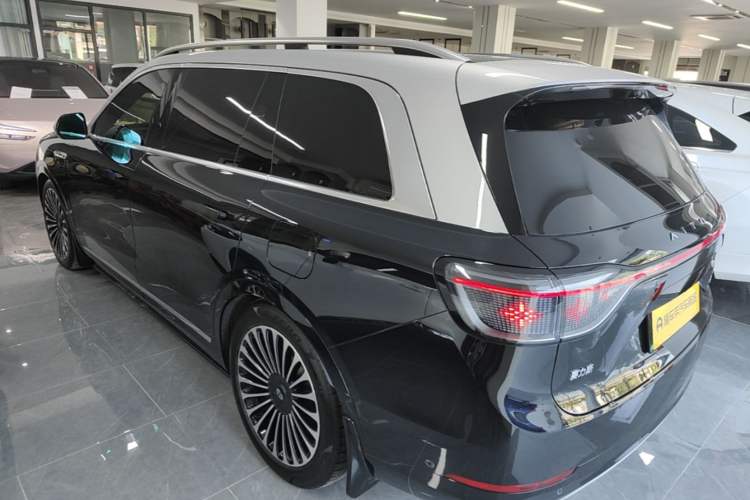Used Hima AITO M9 2024 Range-Extended Ultra Version 42 kWh 6-Seater Model Rear Left 45 Deg