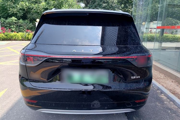 Used Hima AITO M9 2024 Range-Extended Ultra Version 42 kWh 6-Seater Model Rear