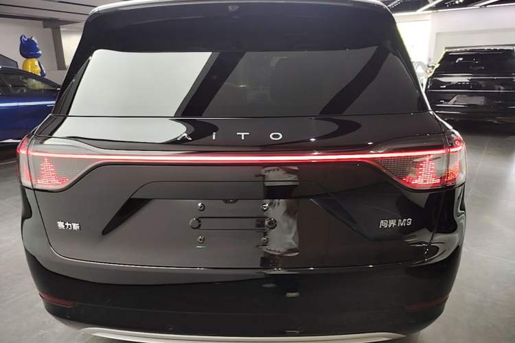 Used Hima AITO M9 2024 Range-Extended Ultra Version 42 kWh 6-Seater Model Rear