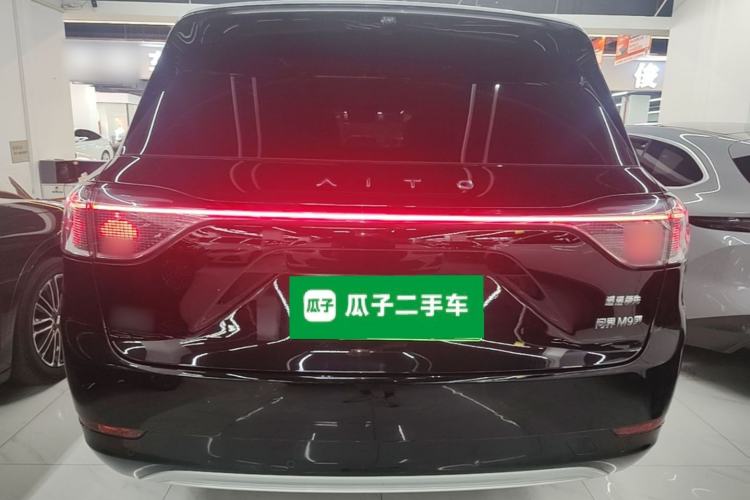 Used Hima AITO M9 2024 All-Electric Ultra Version 100 kWh 6-Seater Model Rear