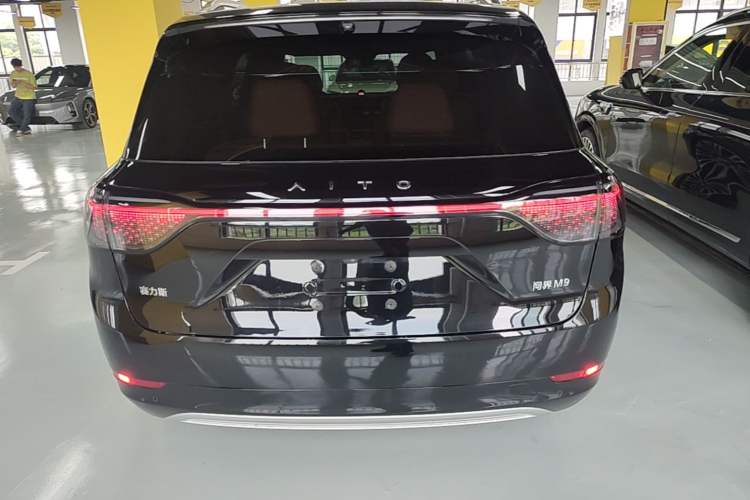 Used Hima AITO M9 2024 Range-Extended Max Edition 42 kWh 6-Seater Version Rear